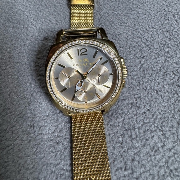 Coach 14502490 Boyfriend Crystal Accented Gold Tone Stainless SteelLadies Watch main image 6